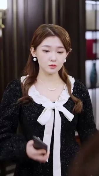 การขึ้นสู่อำนาจของดาราหญิงพันล้าน