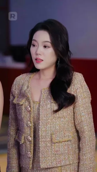 เกิดใหม่วันแต่งงาน ตบหน้าคนชั่ว