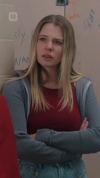 ทายาทที่แท้จริง VS ราชินีผึ้งตัวปลอม