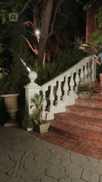 ทายาทที่แท้จริง VS ราชินีผึ้งตัวปลอม