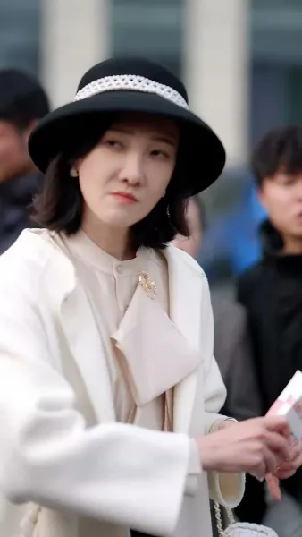 โชคดีที่พี่สาวกอบกู้ทุกอย่าง