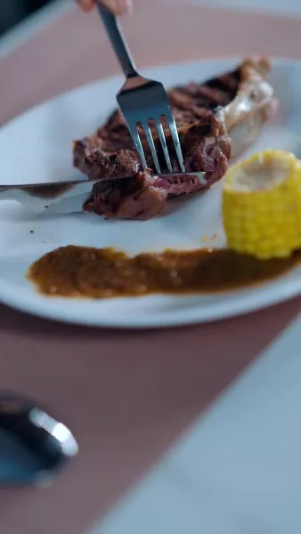 จุดประกาย หัวใจที่แตกสลาย