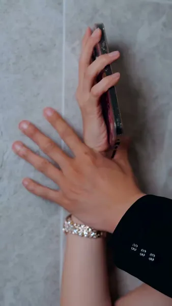 จุดประกาย หัวใจที่แตกสลาย