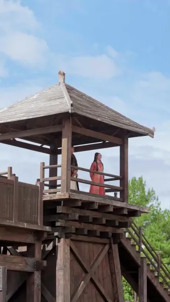 (พากย์เสียง) ทรายแผดเผาหัวใจ