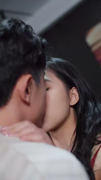 รักร้ายในคืนฝนพรำ