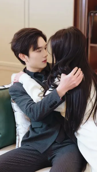 งานแต่งที่เขา ไม่ใช่เจ้าบ่าว