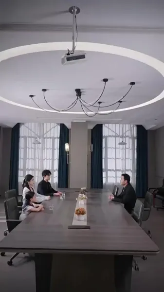 ความเงียบใต้ความรัก