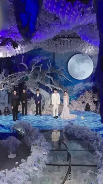 ความเงียบใต้ความรัก