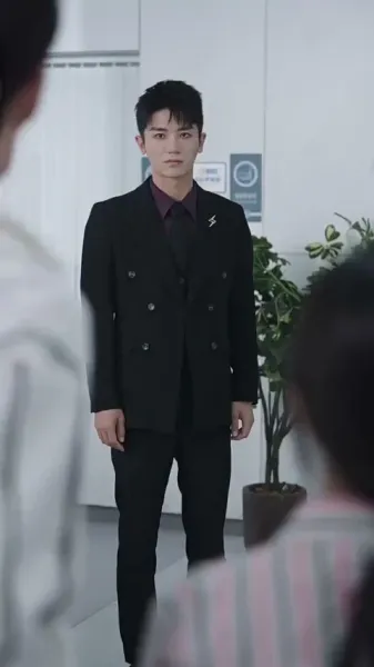 ความเงียบใต้ความรัก