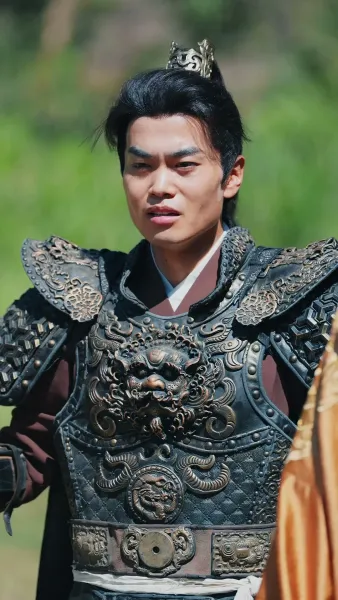 แม่ทัพใหญ่หวนคืน