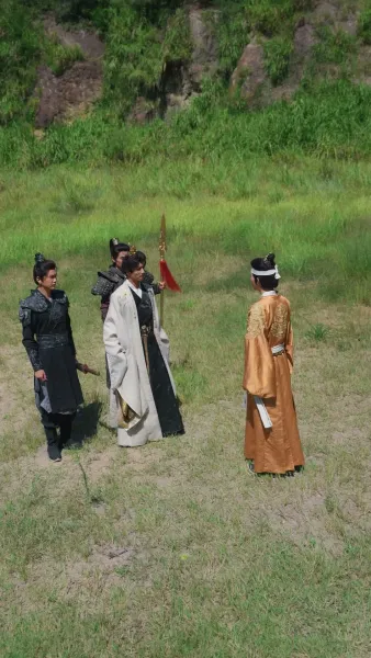 แม่ทัพใหญ่หวนคืน