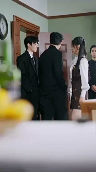 กระแสขึ้นลงของความรัก