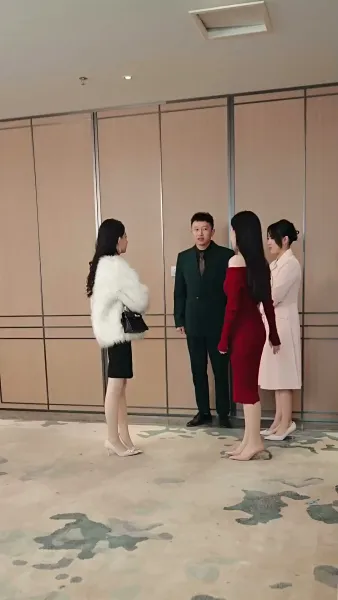 การกลับมาของคุณหนูเศรษฐี