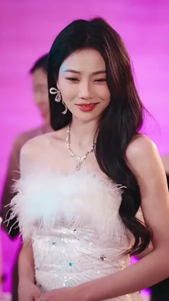 การกลับมาของคุณหนูเศรษฐี