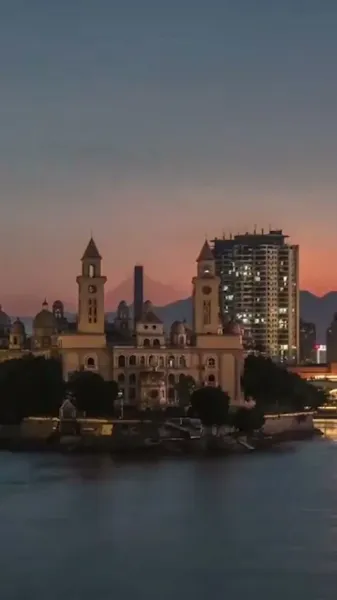 ให้สายลมนำพาจูบของเธอมา