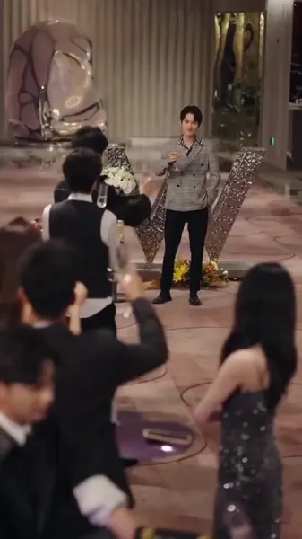 ให้สายลมนำพาจูบของเธอมา