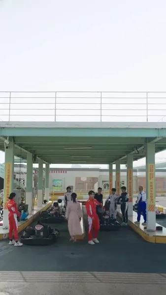 ให้สายลมนำพาจูบของเธอมา