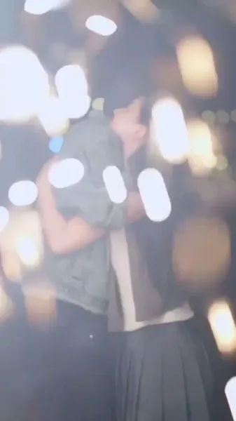 ให้สายลมนำพาจูบของเธอมา