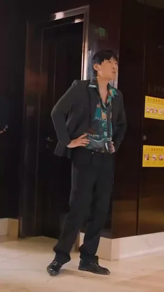 สุภาพสตรีแห่งศักดิ์ศรี