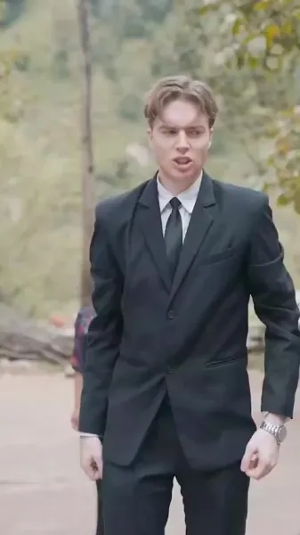 สุภาพสตรีแห่งศักดิ์ศรี