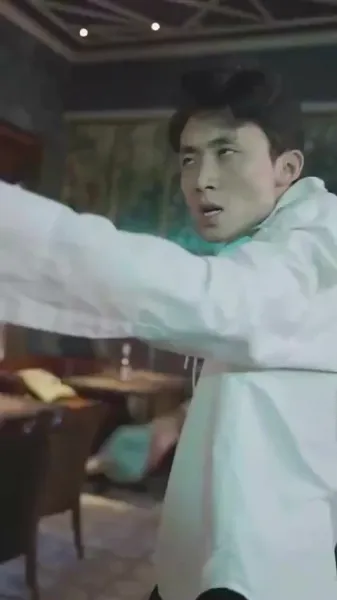 สุภาพสตรีแห่งศักดิ์ศรี