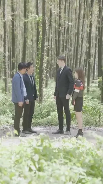 สุภาพสตรีแห่งศักดิ์ศรี