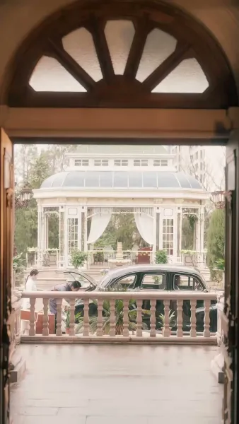 ยิ่งห้ามยิ่งใกล้