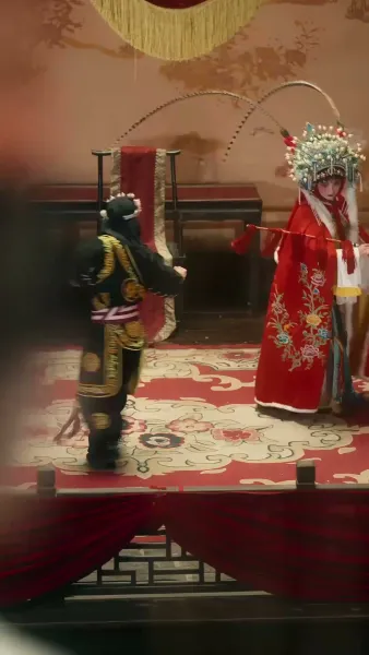 ยิ่งห้ามยิ่งใกล้