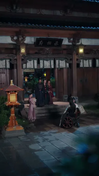 ราชินีสายโหด ทวงบัลลังก์(พากย์เสียง)