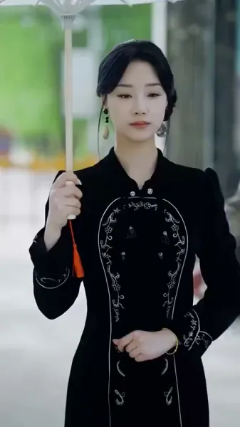 ยุนเมี่ยว 2: ฉันฝึกฝนมาหลายปี แล้วถ้าฉันแข็งแกร่งขึ้นล่ะ?