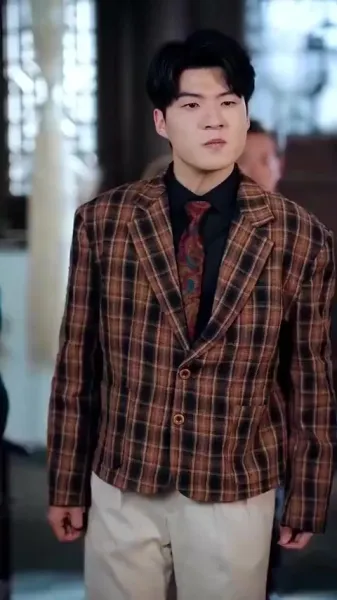 ยุนเมี่ยว 2: ฉันฝึกฝนมาหลายปี แล้วถ้าฉันแข็งแกร่งขึ้นล่ะ?