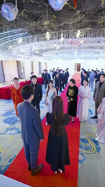 เรื่องรักกุหลาบไฟ