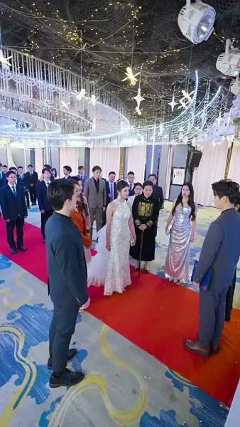 เรื่องรักกุหลาบไฟ