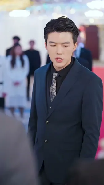 เรื่องรักกุหลาบไฟ