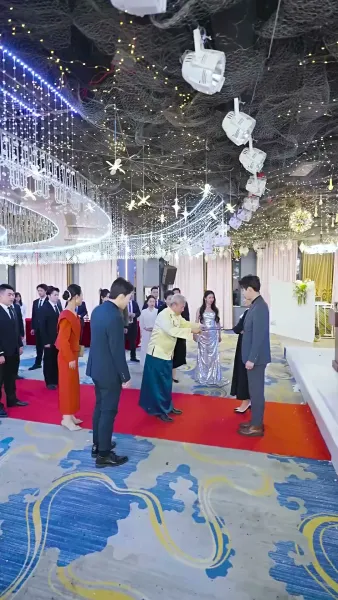 เรื่องรักกุหลาบไฟ