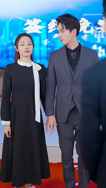 เรื่องรักกุหลาบไฟ