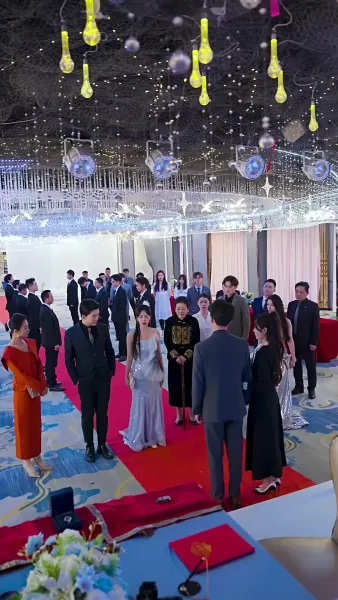 เรื่องรักกุหลาบไฟ