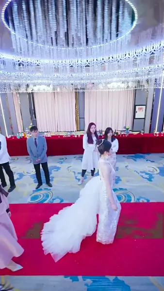 เรื่องรักกุหลาบไฟ