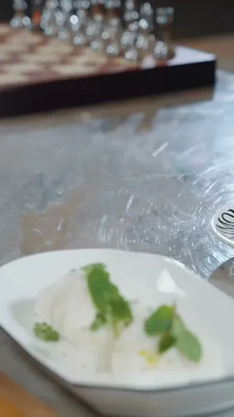 วิวาห์ลวงคุณชายหลอก