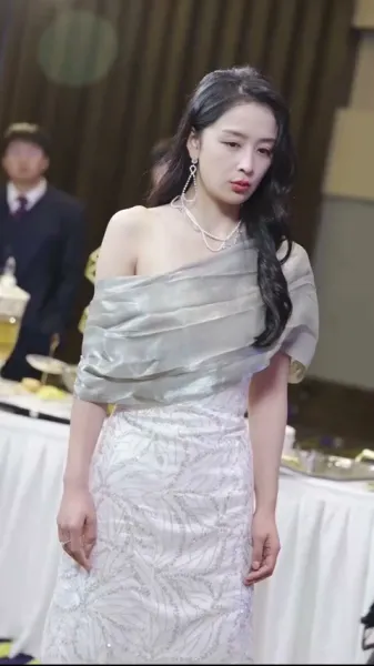  ผู้ครองพิภพ