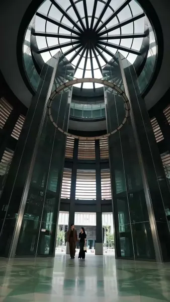 โลกทั้งใบที่เรียกว่าเธอ