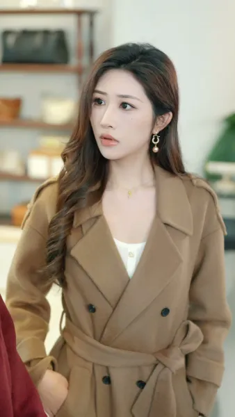 รักออนไลน์ชนดาวมหาลัย