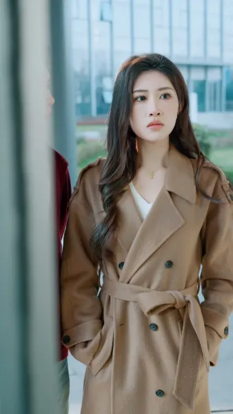 รักออนไลน์ชนดาวมหาลัย