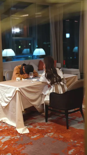 รักออนไลน์ชนดาวมหาลัย