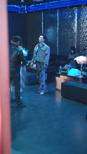 รักออนไลน์ชนดาวมหาลัย