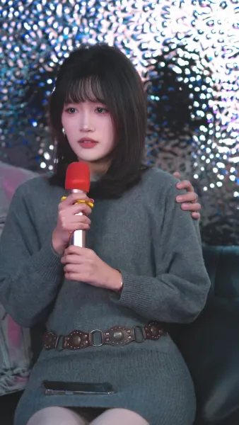 รักออนไลน์ชนดาวมหาลัย