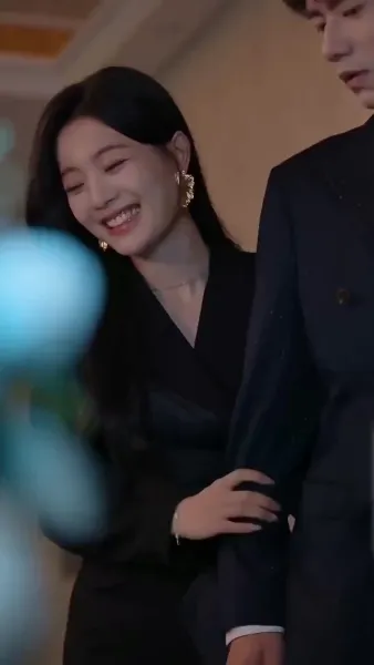 หลังทรยศเธอ, ฉันแอบตายเพื่อเกิดใหม่