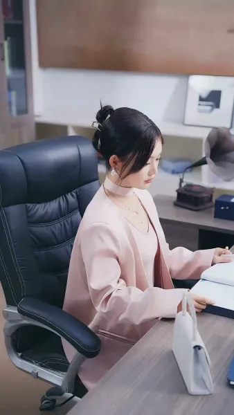 แฝดสามสุดแสบมาป่วนรัก 