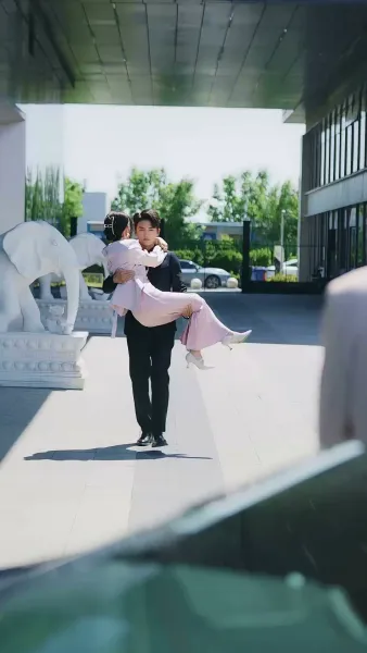 แฝดสามสุดแสบมาป่วนรัก 