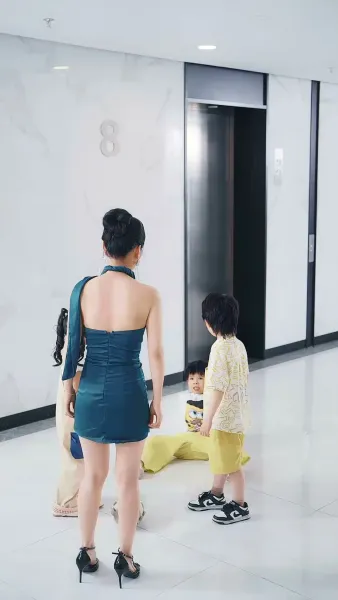 แฝดสามสุดแสบมาป่วนรัก 